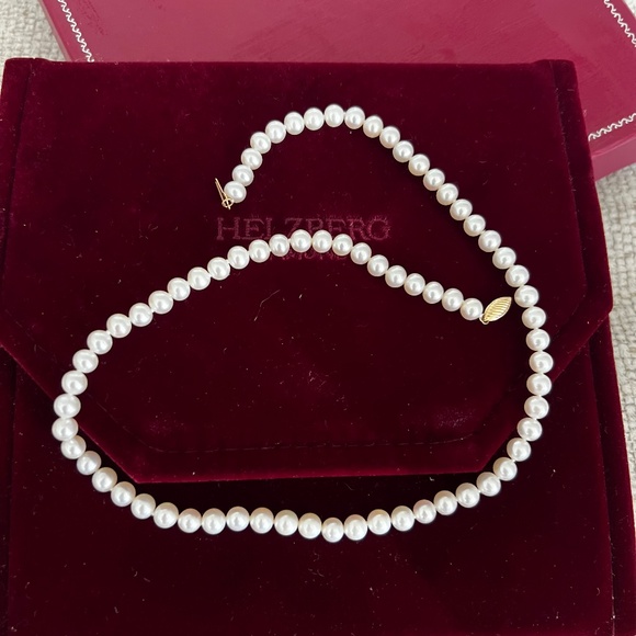 Helzberg Diamonds Jewelry - 18” White Pearl Necklace